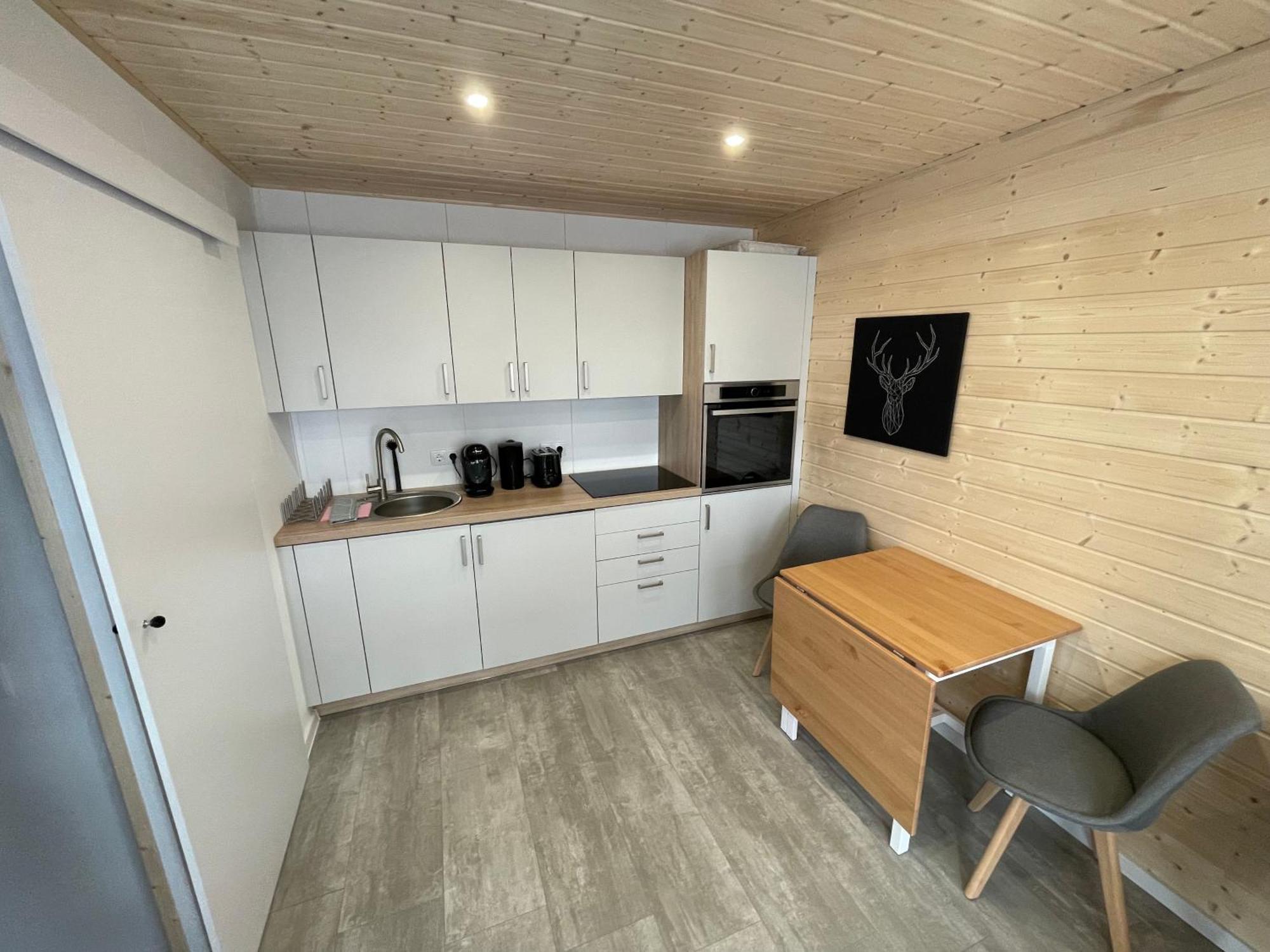 Apartment Tinyhaus #4 Huelben - Ortsrand - Kostenlose Parkplaetze